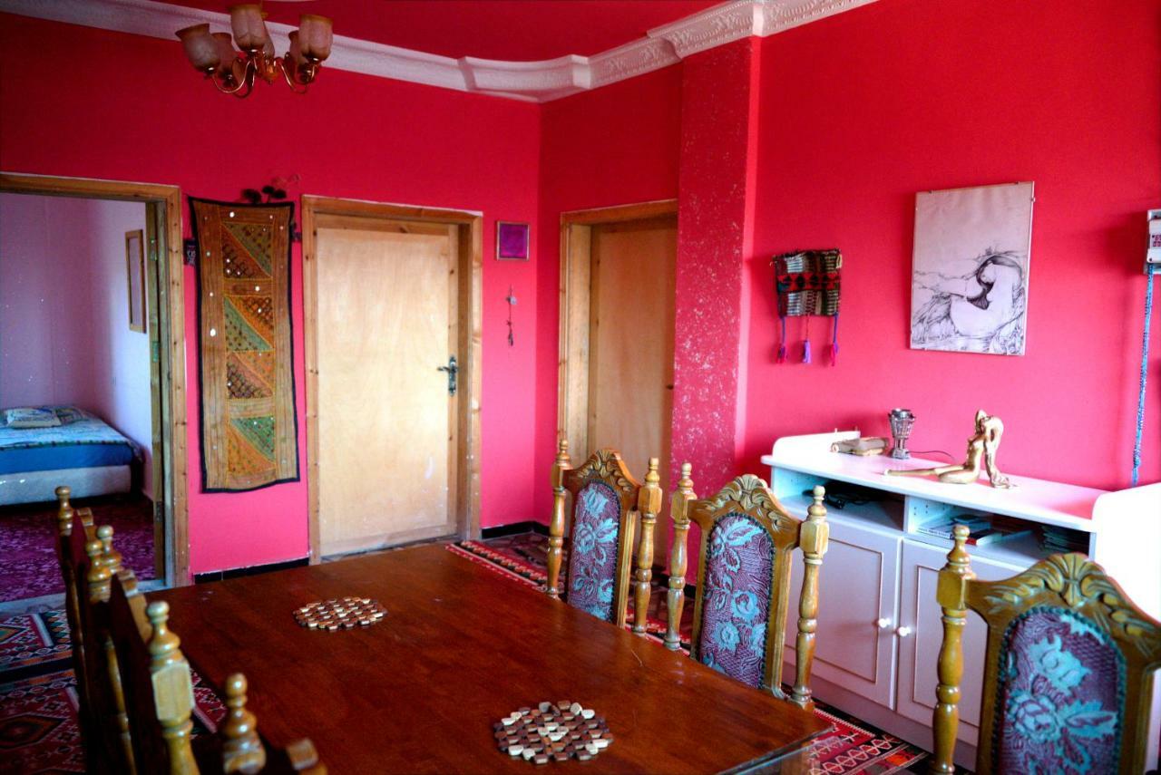 Bedouin Pink Ecohouse Wadi Musa Exterior foto